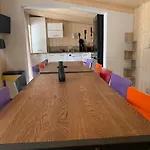La Petite Insolite Hostel *