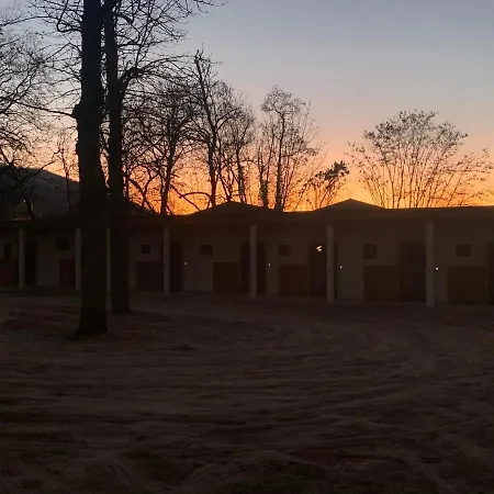 Hostel La Petite Insolite *